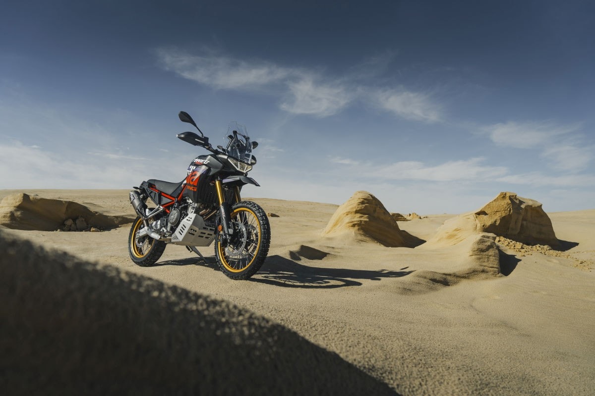 Aprilia Tuareg Rally 660: il ritorno di una leggenda, più cattiva e pronta al deserto +VIDEO+